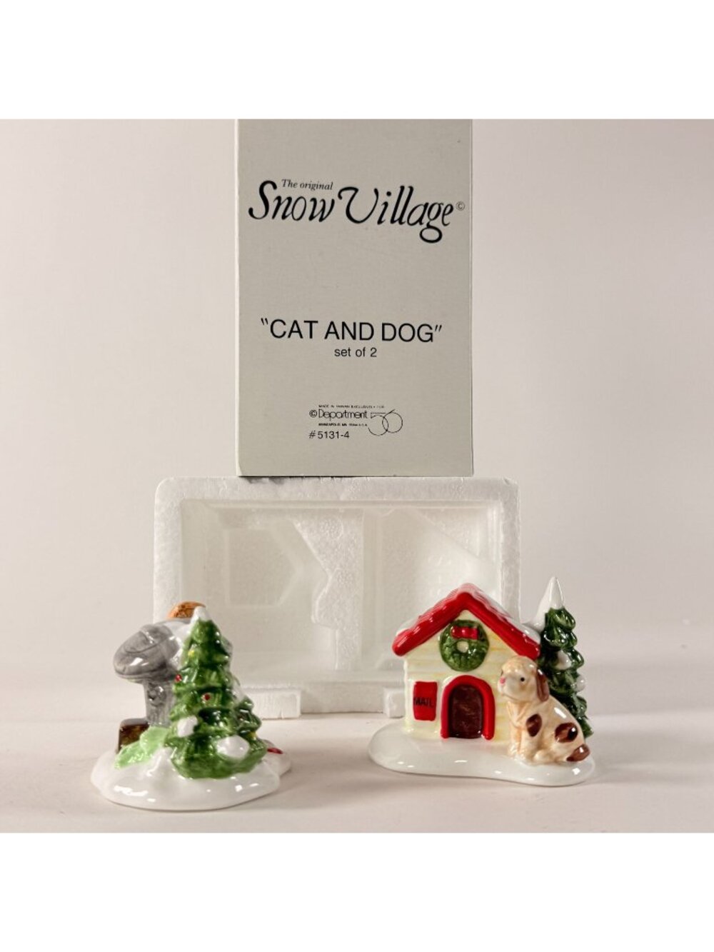 Vintage 90's Dept 56 The Original Snow Village Cat and Dog 51314 w/Box